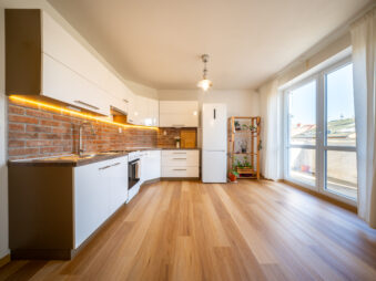 Prostorný byt 2+kk s terasou v Žabovřeskách