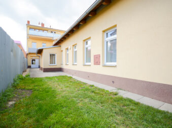 Byt 3+kk po rekonstrukci a se zahradou v Černovicích