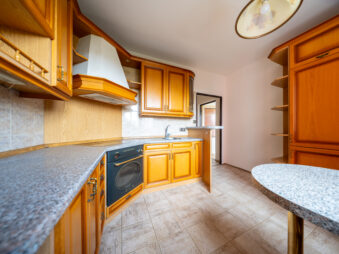 Byt 3+1 s balkonem na Vinohradech